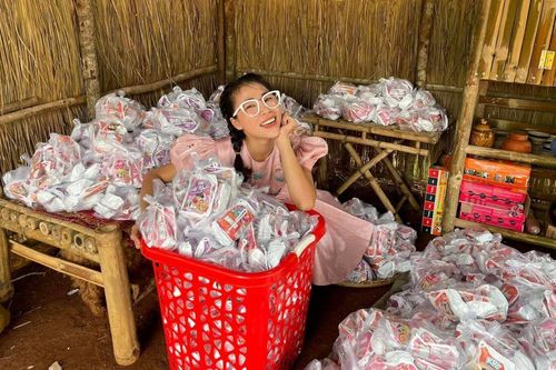 Bị nhắc khéo việc làm từ thiện, YouTuber Thơ Nguyễn: 'Tự biết mặt không uy tín nên không kêu gọi'