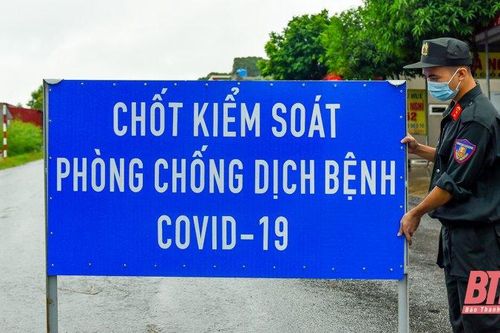 Kiểm soát chặt người và phương tiện vào Thanh Hóa theo Quốc lộ 10