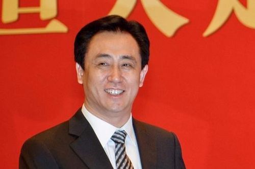 Chủ tịch Evergrande và hành trình khởi nghiệp từ hai bàn tay trắng