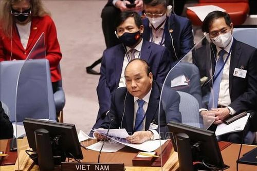 Chủ tịch nước Nguyễn Xuân Phúc đề xuất 3 nhóm sáng kiến ứng phó biến đổi khí hậu