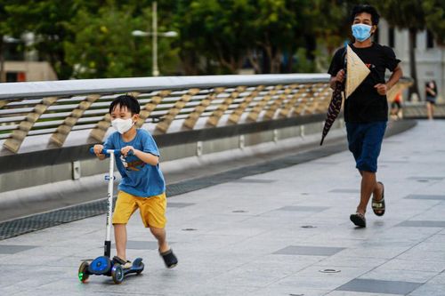 Thành phố Hồ Chí Minh: Tiến tới sống chung an toàn với Covid-19