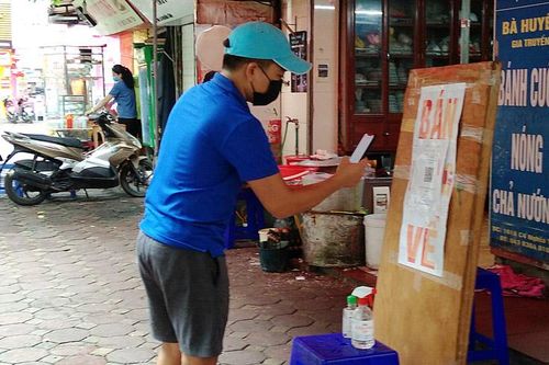 Tạo thói quen quét mã QR tại các cơ sở kinh doanh, dịch vụ