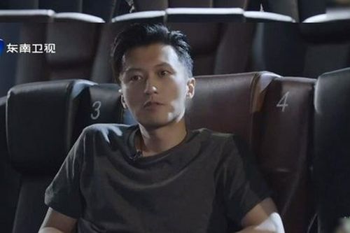 Tạ Đình Phong lần đầu hé lộ chuyện bị cha ruột 'ghẻ lạnh'
