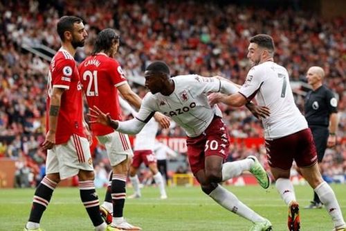 Bruno sút hỏng 11m, Man United thua sốc Aston Villa tại Old Trafford