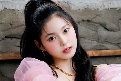 Ca sĩ nhí đang bị thương mại hóa ở Kpop?