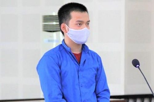 Thanh niên đâm chủ nợ trọng thương vì bị đòi nợ trong đêm giao thừa
