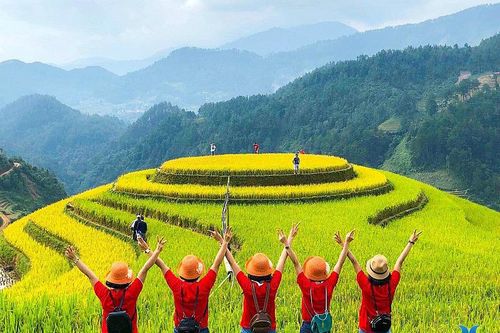 Tái khởi động du lịch nội địa: Không thể 'ngủ đông' chờ 'băng tan'