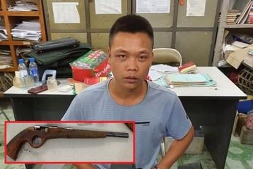 Nghẹt thở truy bắt đối tượng truy nã đặc biệt nguy hiểm mang theo vũ khí nóng