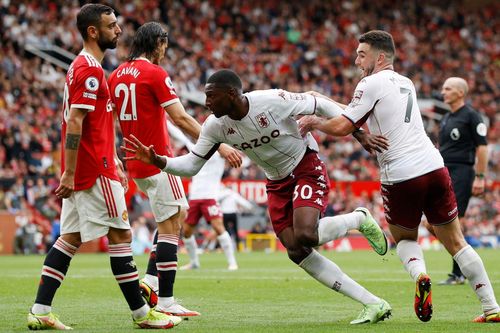 Premier League: Man City hạ Chelsea, M.U bại trận trên sân nhà