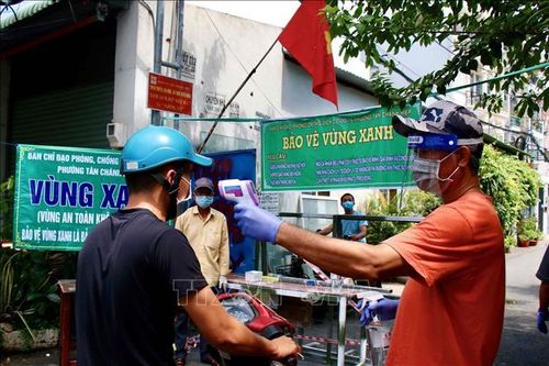 Thích ứng an toàn, linh hoạt, kiểm soát hiệu quả dịch COVID-19 - Bài 1: Phải thực sự bắt đầu từ cơ sở, từ người dân