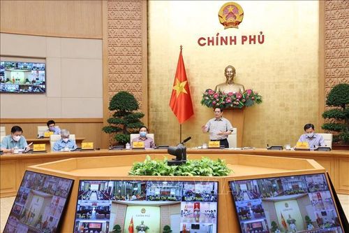 Thủ tướng: Phấn đấu đến ngày 30/9 trở lại trạng thái bình thường mới
