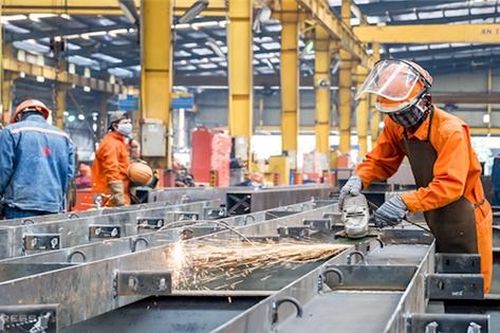 Nền kinh tế cần sớm được mở cửa trở lại