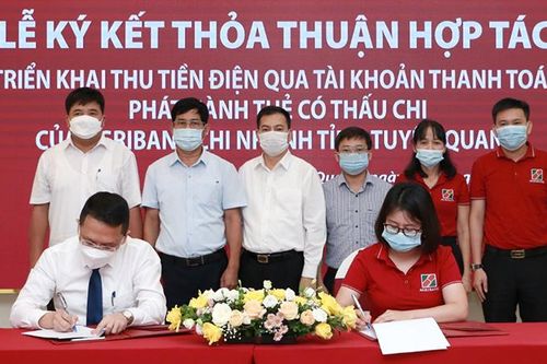 Ký kết thanh toán tiền điện qua tài khoản Agribank