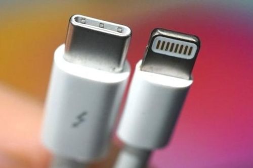 Apple 'bị ép' loại bỏ cổng Ligtning