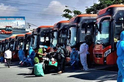 Tỉnh Sóc Trăng đón 600 công dân về quê
