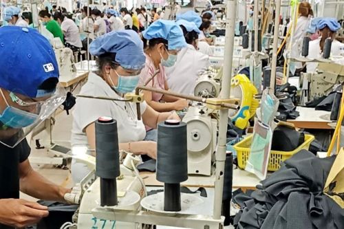 Doanh nghiệp kiến nghị bỏ làm việc '3 tại chỗ', nới lỏng ra vào thành phố