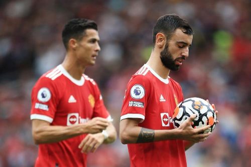 Bruno Fernandes không tranh phạt đền với Ronaldo