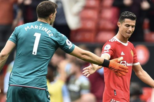 Thủ môn Aston Villa đòi Ronaldo sút phạt đền thay Fernandes