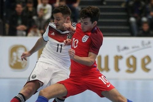 Vì sao futsal Đức, Anh kém xa Thái Lan và Việt Nam?