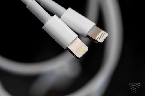 Dây Lightning trên iPhone đem lại quyền lực kiểm soát cho Apple