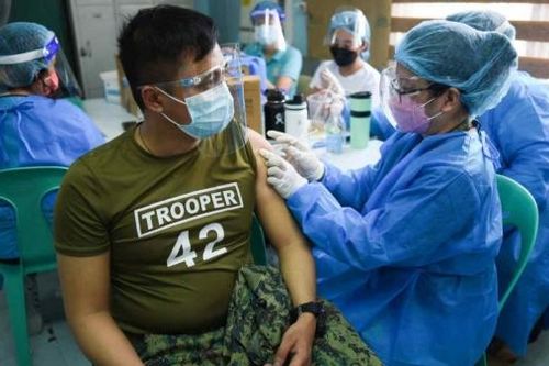 Nhận thêm 3 triệu liều vaccine Sinovac, Philippines mong sớm thoát dịch