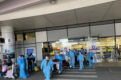 Gần 1000 công dân Bắc Giang ở phía Nam được đón về quê