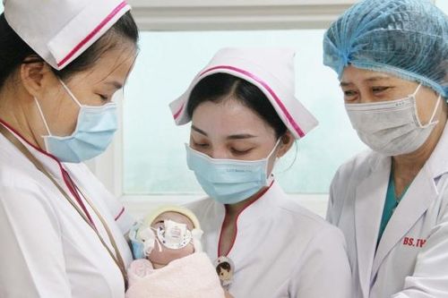 Bạc Liêu: Cứu sống bé gái sơ sinh bị dị tật bẩm sinh