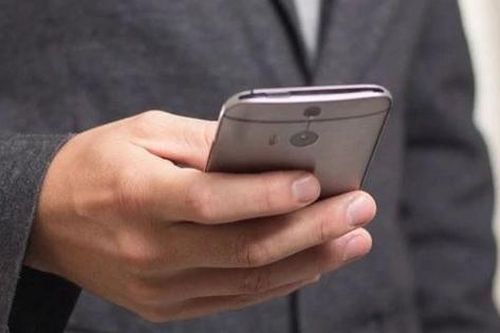Điện thoại của 5 Bộ trưởng Pháp bị cài phần mềm gián điệp