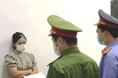 Lừa đảo tiêm vắc-xin COVID-19, chiếm đoạt tài sản nhiều người