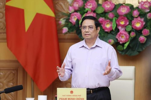 Thủ tướng yêu cầu khen thưởng kịp thời tập thể, cá nhân trong phòng chống COVID-19