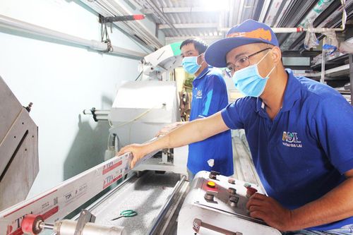 Doanh nghiệp nỗ lực khôi phục sản xuất