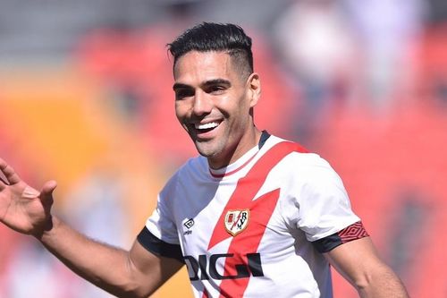 Falcao ghi bàn trận thứ 3 liên tiếp