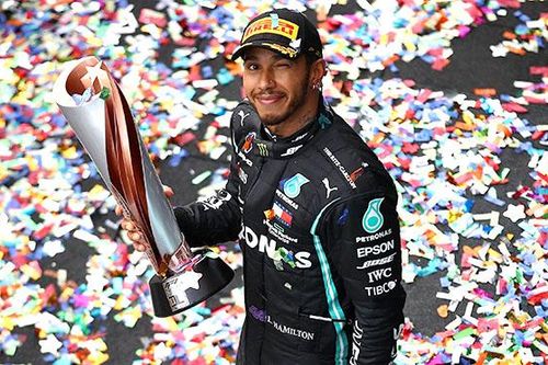 Chặng Russian Grand Prix: Hamilton lần thứ 100 thắng chặng
