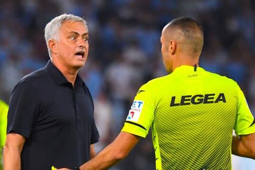 Mourinho nổi cơn thịnh nộ với trọng tài sau trận thua Lazio