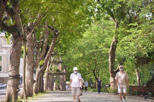 Hà Nội: Từ ngày mai, người dân được phép tập thể dục, thể thao ngoài trời