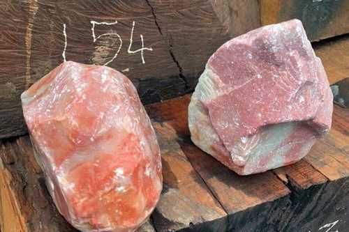 7 xe container chở gỗ lậu, đá quý trị giá 29 tỷ đồng từ Lào về Việt Nam