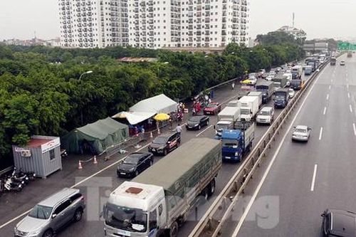 Giao thông cửa ngõ Thủ đô ra sao sau gần một tuần nới giãn cách xã hội?