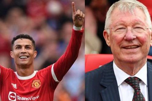 Sir Alex: 'Ronaldo quay lại MU như Ceasar tiến vào thành Rome'