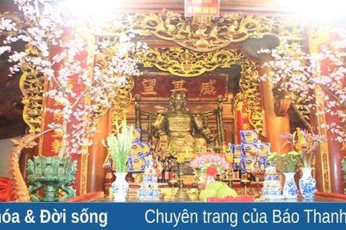 Linh thiêng Đền Trần