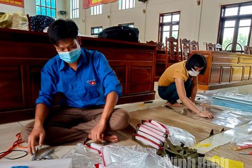 Bí thư Đoàn xung kích trong phòng, chống dịch COVID-19