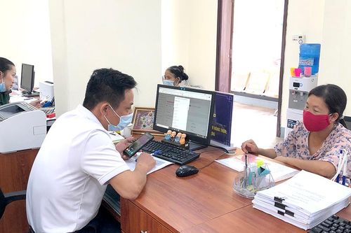 Xây dựng chính quyền điện tử, hướng đến chính quyền số