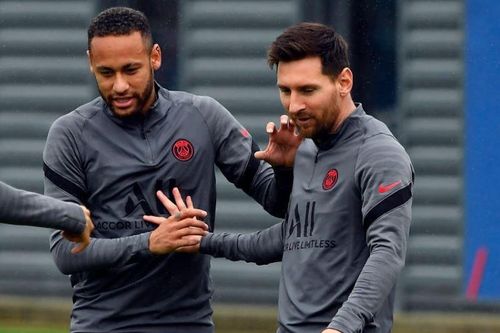 Messi trở lại tập luyện trước trận gặp Man City