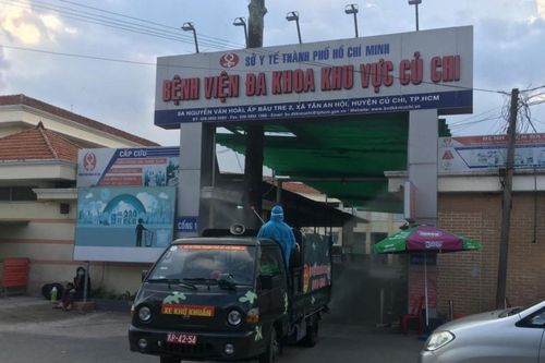Hai cơ sở y tế đầu tiên ở TP.HCM chuyển đổi về chữa bệnh thông thường