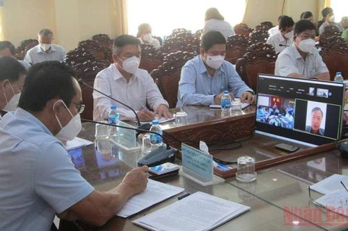 Long An ưu tiên tiêm vaccine cho công nhân để phục hồi nền kinh tế