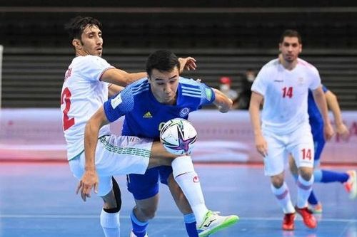 Đánh bại tuyển futsal Iran, Kazakhstan vào bán kết World Cup futsal 2021