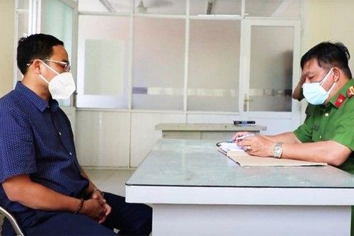 Đổi tội danh sang chống người thi hành công vụ đối với người xưng 'Ban chỉ đạo quận 7'