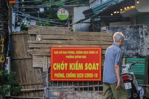 Muôn kiểu rào chắn bảo vệ 'vùng xanh' sau khi Hà Nội nới lỏng giãn cách