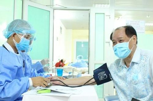 TPHCM: Phương án nào ngăn chặn COVID-19 khi bệnh viện phục hồi công năng?