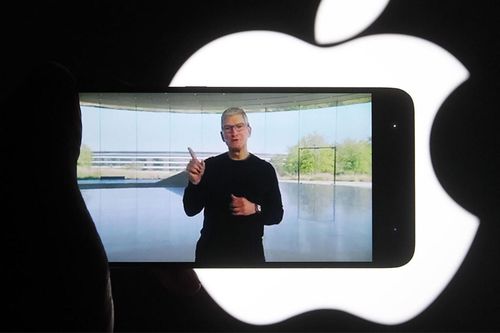 Apple 'nội chiến' vì nhân viên không muốn trở lại văn phòng