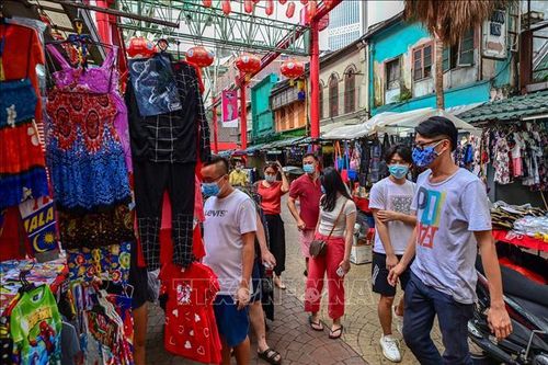Malaysia hỗ trợ quá trình tái mở cửa nền kinh tế